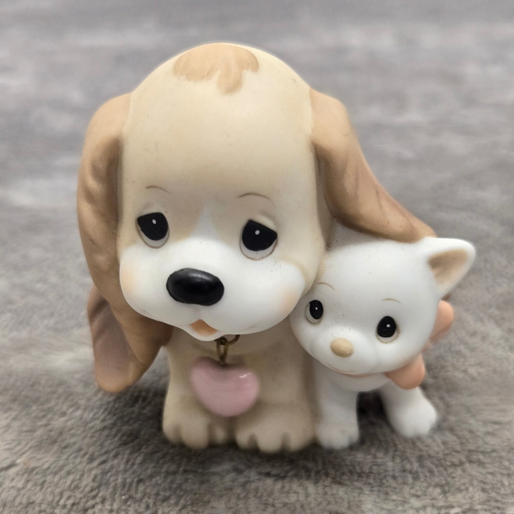 Precious Moments Puppy Dog Figurine F0105 Tan White Dogs Pink Heart Collar PMI
